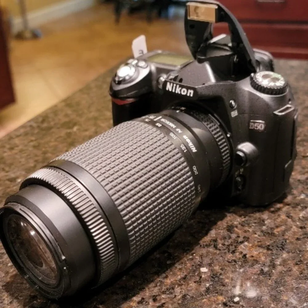 Nikon D50 6.1MP digital SLR Camera-Black Nikon NIKKOR 75-240mm Lens
